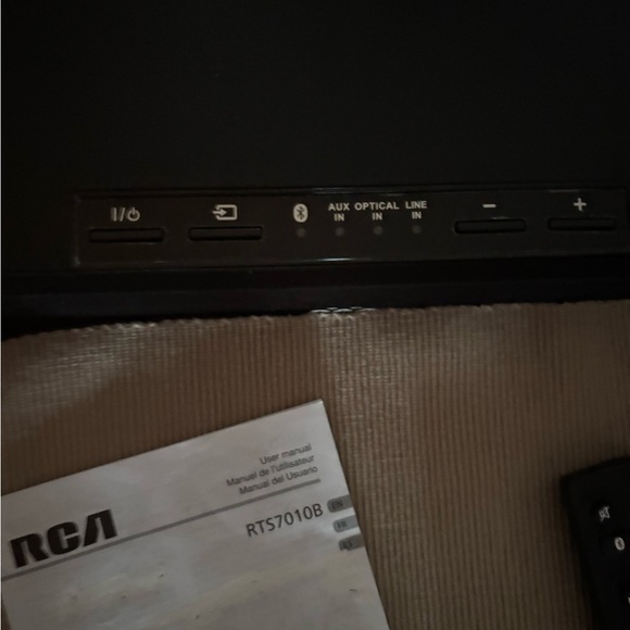 RCA home theater sound bar - Picture 5 of 10
